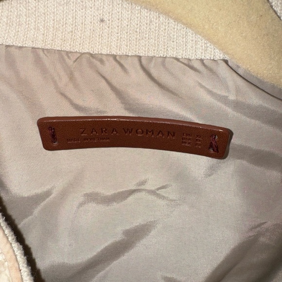 Zara Women Cream Colored Quilted Puffer Jacket Size XL (check measurements) - Picture 8 of 11